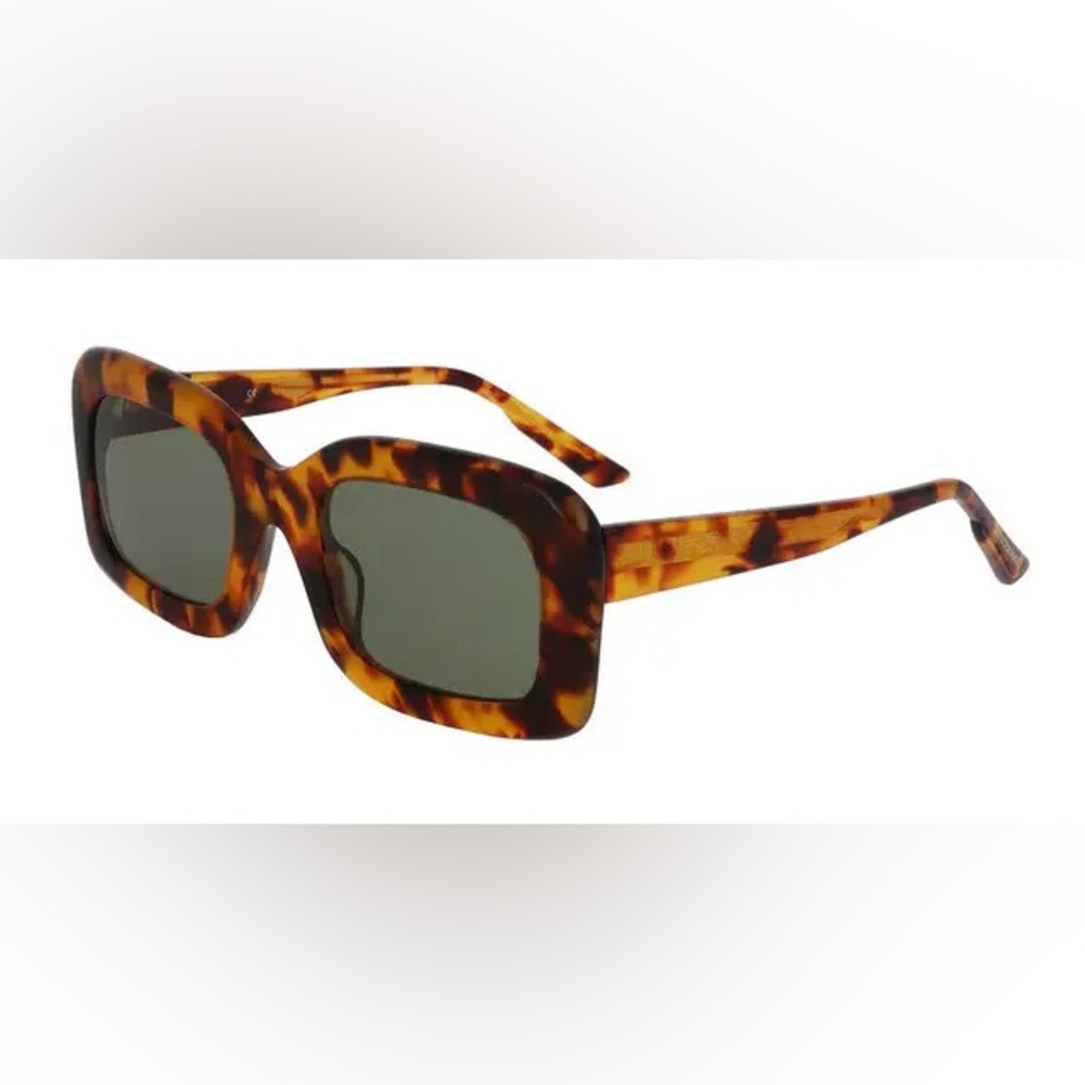 Stunning turtoise Scotch & Soda rectangular sunglasses😍